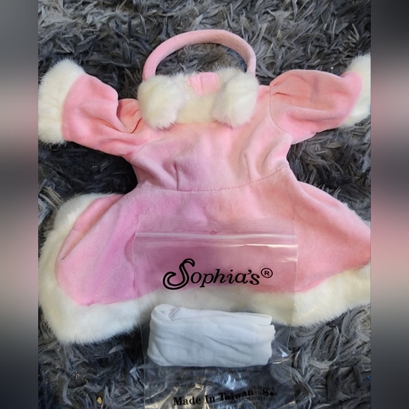 American Girl doll and accessories - Picture 8 of 11